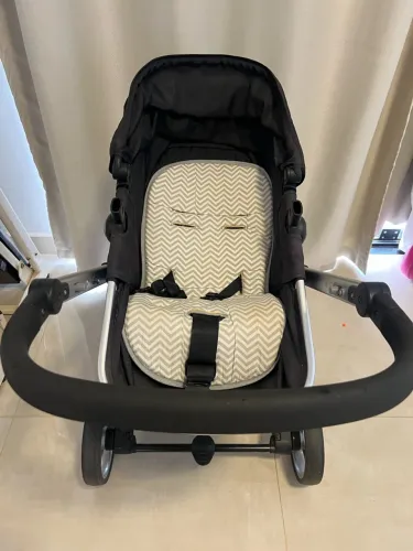 Carrinho bebê + bebê conforto Safety One