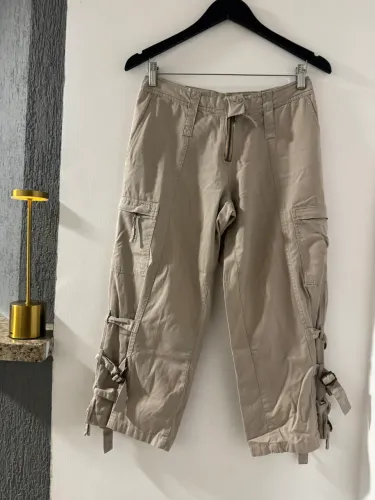 Calça Pantacourt