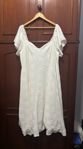 Vestido branco Plus Size G3