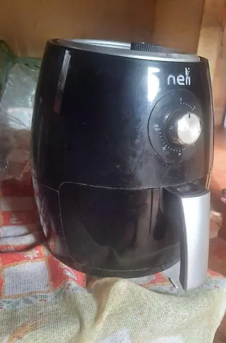 Vende se Airfryer, fucianando perfeitamente