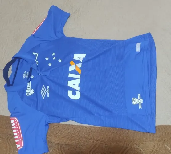 Camisa cruzeiro 2016<br>Tamanho M<br>R$320<br>Modelo jogador