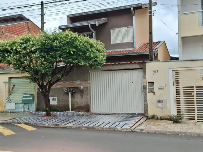 ? CASA SOBRADO À VENDA NO VILLAGHIO GHIRALDELLI