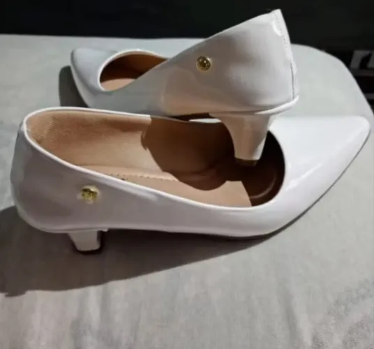 Sapato Scarpin Feminino Salto Fino Verniz<br><br>Social 6cm