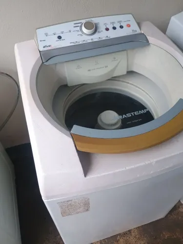 Máquina de lavar roupa Brastemp 11 kg cesto de inox funcionando perfeitamente