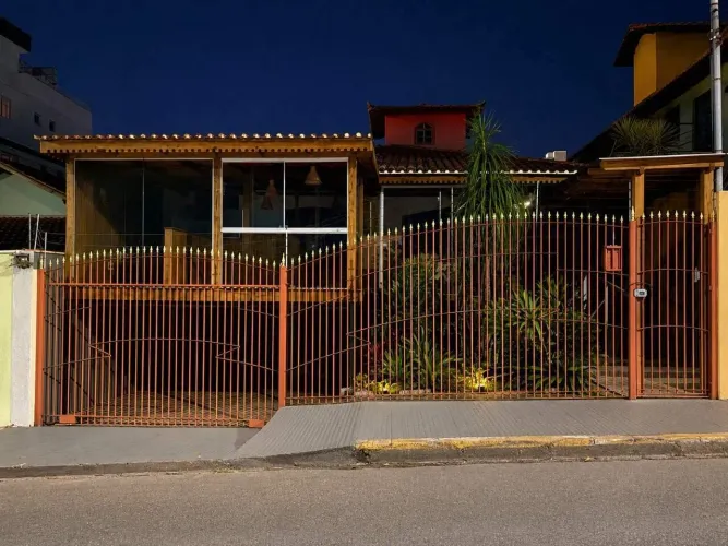 Casa Comercial para Locação no Barreiro Ideal para Pizzaria, Restaurante ou Espaço Gourme