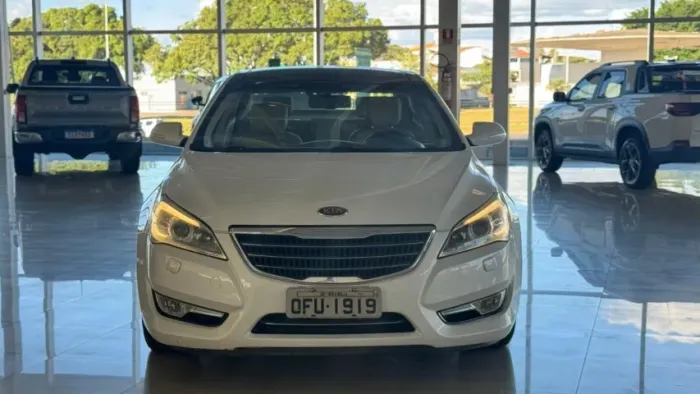 Kia Motors Cadenza EX 3.5 V6 24V 290cv Aut. 2013