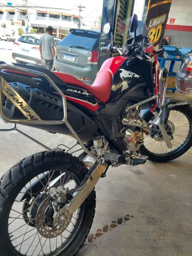XRE Sahara 300 Rally 2025