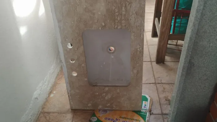 Pia Banheiro Marmore travertino (1,53x51cm)