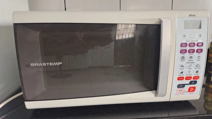 MICROONDAS BRASTEMP NA PROMOÇÃO
