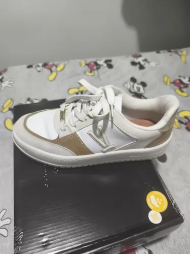Tênis feminino 