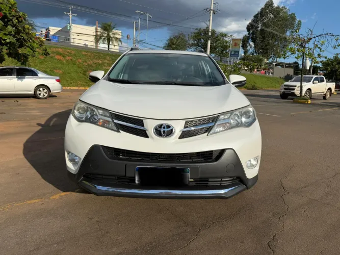 Toyota RAV4 2.0 Top 4X2 16V Aut. 2015