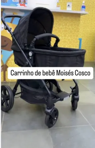 Vendo carrinho de bebê .