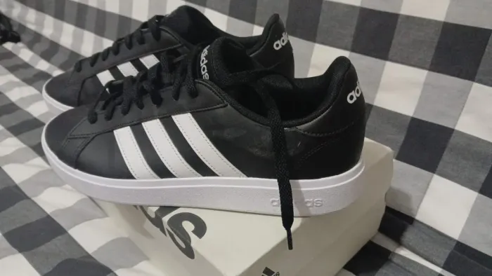 Tênis Adidas Original 40
