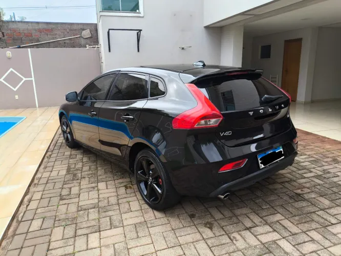Volvo V40 T-4 Kinetic 2.0 Aut. 2018