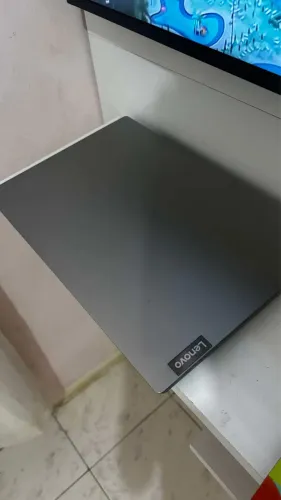 notebook Lenovo s145