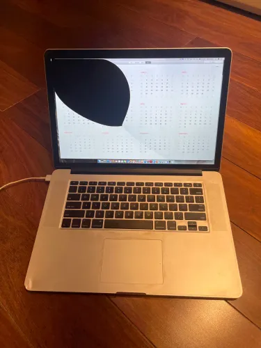 MacBook Pro Retina 15? Mid-2014 | Intel i7 | 1TB SSD | Funcionando | Tela com Defeito