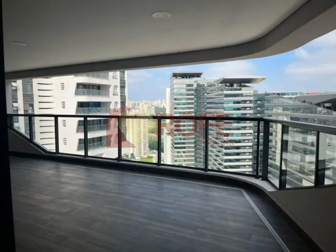APARTAMENTO PARQUE DA CIDADE - ANDAR ALTO 4 SUÍTES 3 VAGAS