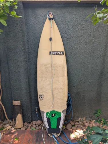 Prancha de Surf - Pyzel 5'11" - Pinky