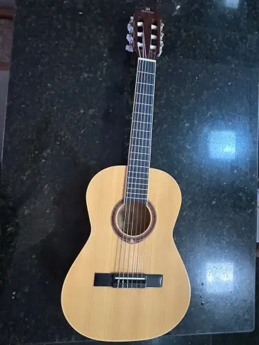 Vendo violão MICHAEL infantil