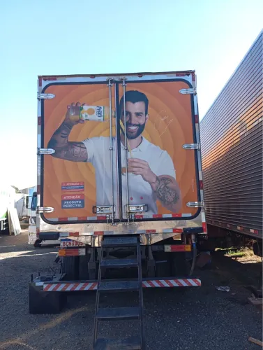 Vendo baú com Tk t800 com ou sem Mercedes 2430 ano 2015