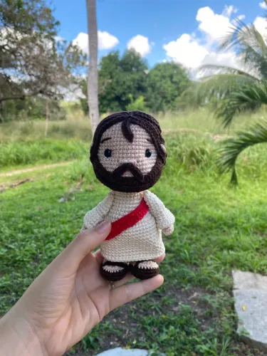 Amigurumi Bonequinho Jesus