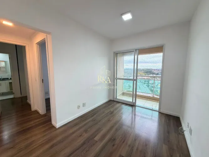 Apartamento com 60m², 2 dormitórios sendo 1 suíte e 1 vaga para locação no condo