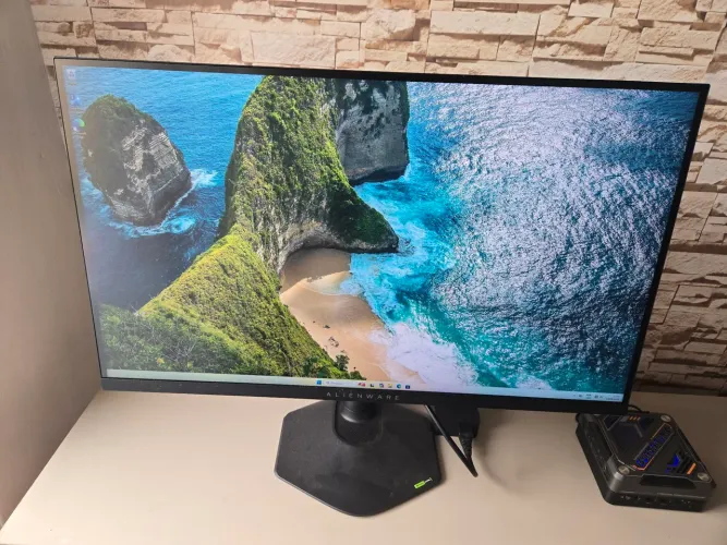 Monitor Alienware 27 IPS QHD 180hz 