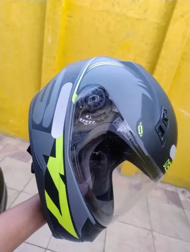 VENDO CAPACETE NORISK