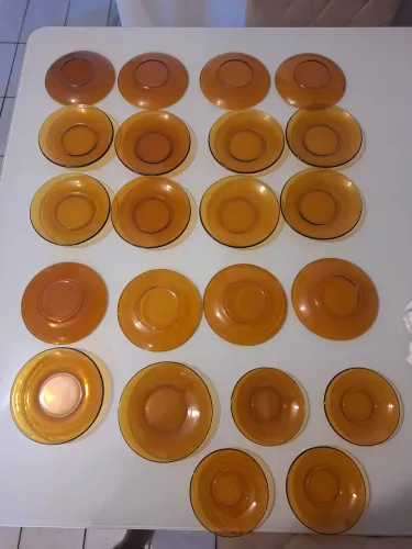 18 pires DURALEX grande e 4 pequenos