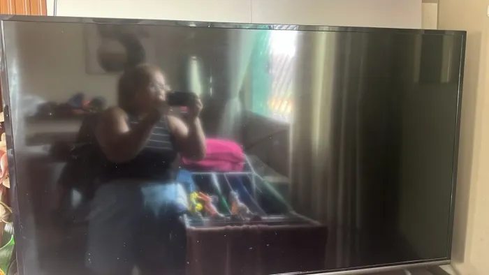Vendo está tv semp.