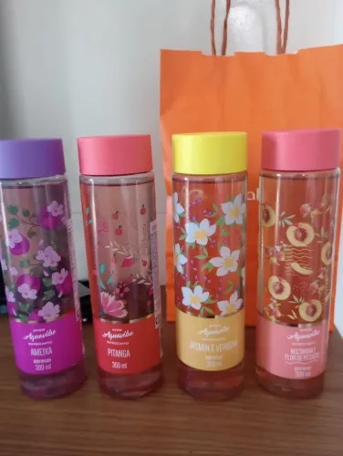Colônia Avon 300ml pitanga,ameixa,jasmin e flor de pêssego 