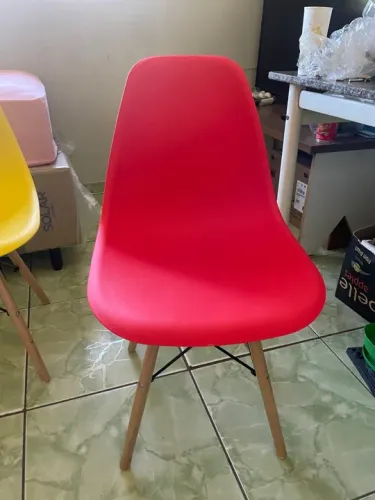 Cadeiras Eames 