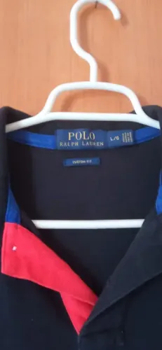 Polo Ralph Lauren Custom Fit L/G - preta e Vermelho