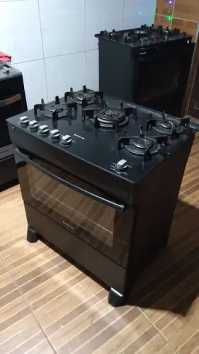 Vende-se fogões mesa de vidro 5 bocas 700$$ entrega grátis zap * 