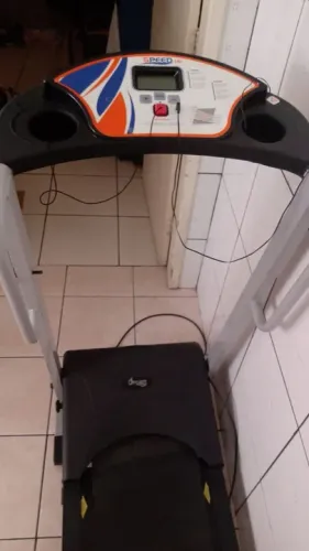 Esteira semi nova speed 1.6 top