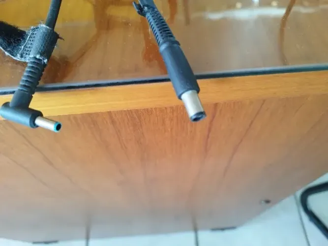 vendo carregadores hp originais, semi novos, ( 80, cada.)