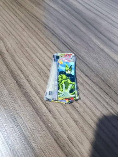 Lote com 22 figurinhas dragon ball z dos chiclete bond. Álbum azul