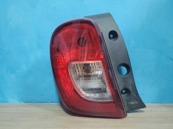 Lanterna Esquerda Nissan March 2015 a 2020 26555 9LE0A