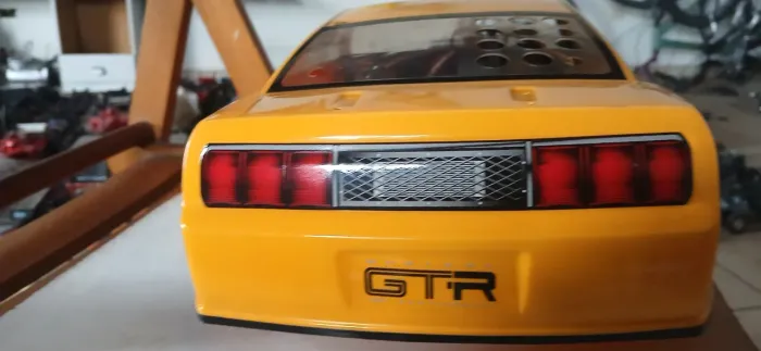 Bolha automodelo serve em tamiya e kyosho 1/10 Mustang amarelo