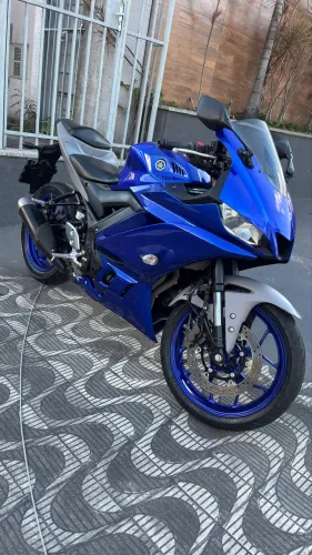 Yamaha R3 - 2022