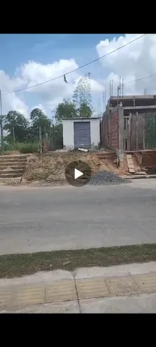 terrenos, ponto comercial e casa em construção 25,30,40 mil  