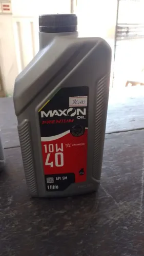 Óleo semi sintético 10w40 