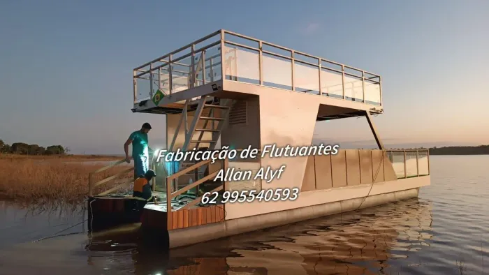 Flutuante catamarã batelão