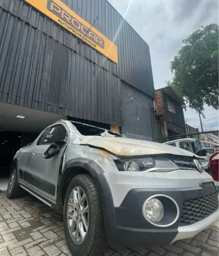 Peças VW Saveiro Cross 1.6 Power 2017 - Sucata 