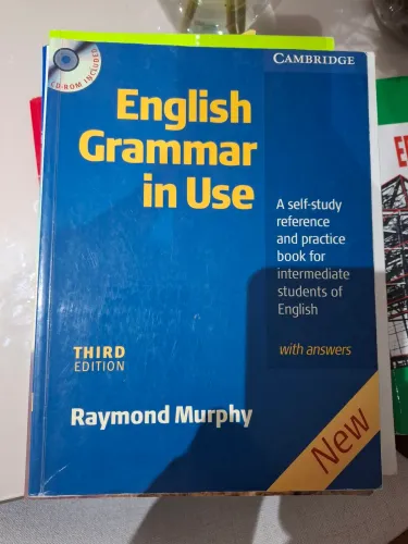 English Grammar in Use - 3ª Edição