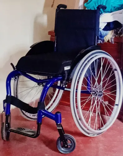 Cadeira de rodas ortobras monobloco