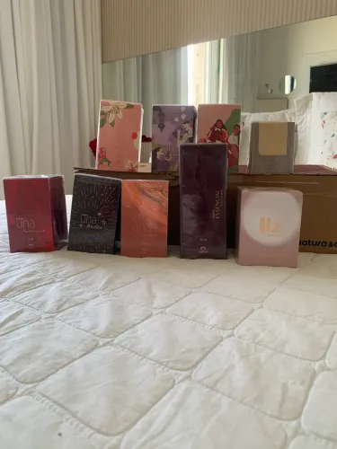 Perfumes femininos Natura e Boticário