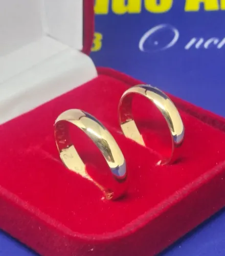 Alianças Par Casal Ouro 18 k Noivado Casamento Maciça 