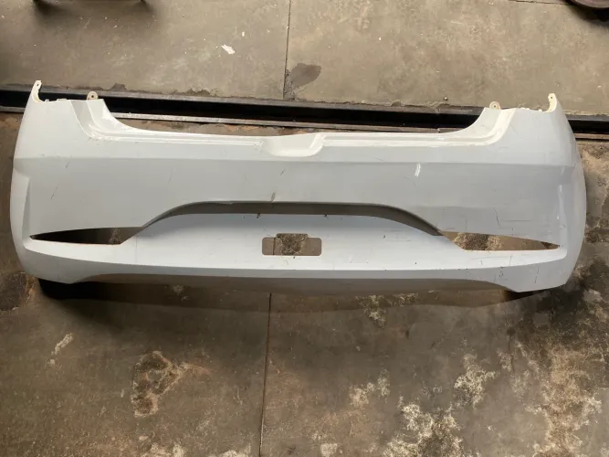 Pára-choque traseiro Hyundai hb20 2012/15