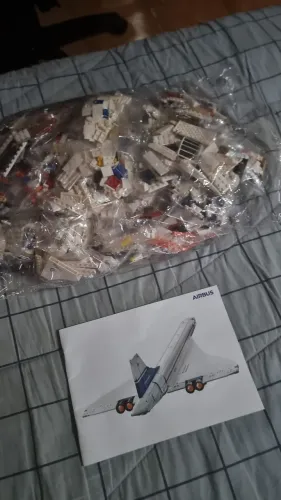 Vendo Blocas de Montar Modelo Concorde - Similar ao Lego ( Lacrado )